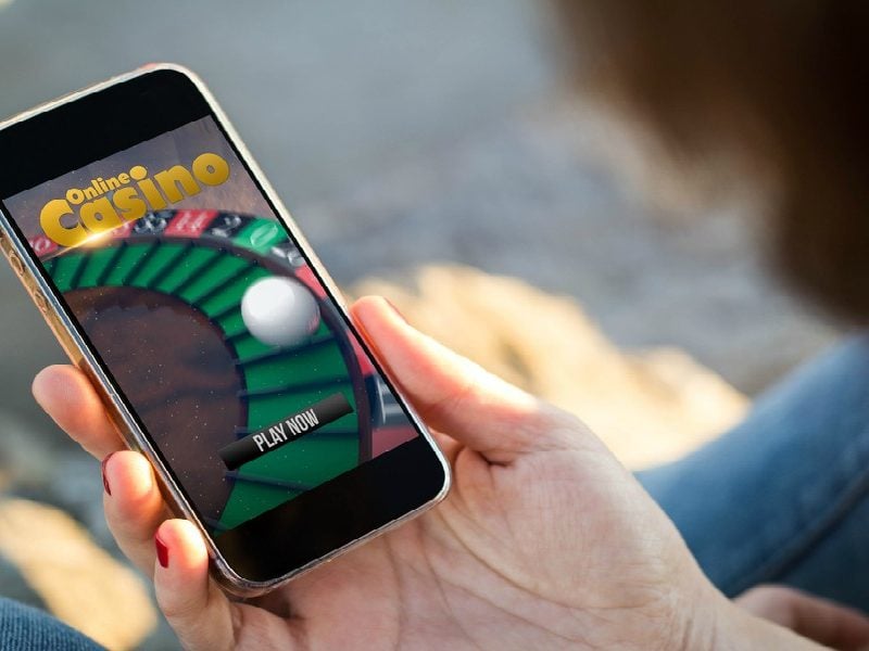 mobile phone online casino play user account