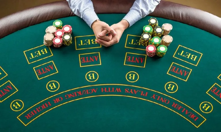 online casino table game