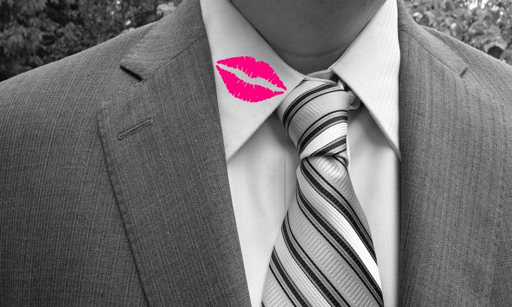 relationship financial infidelity