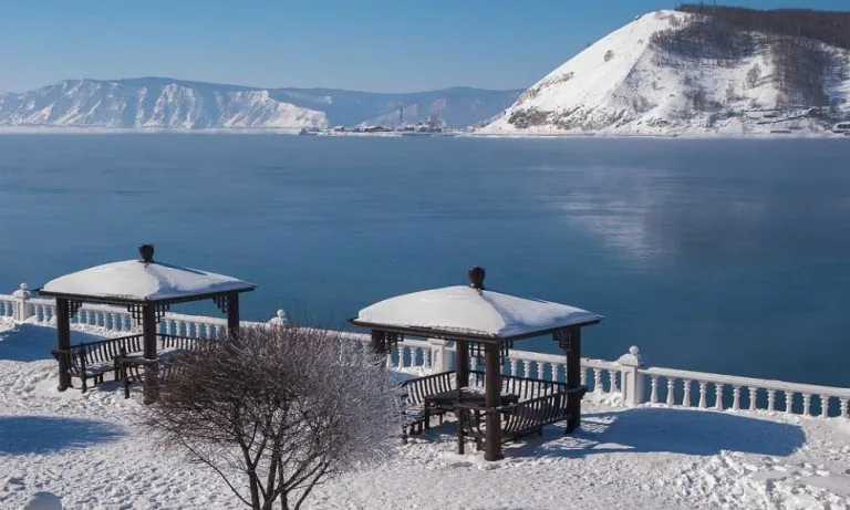 lake baikal siberia places