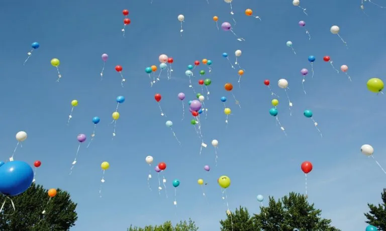 surprise balloons