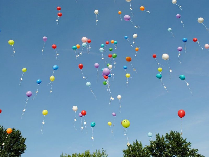 surprise balloons