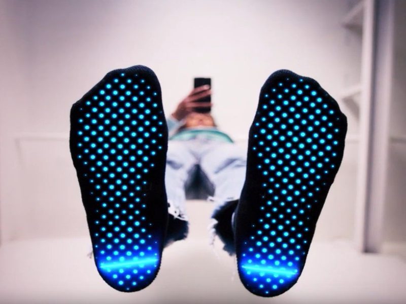 nike app sneakers