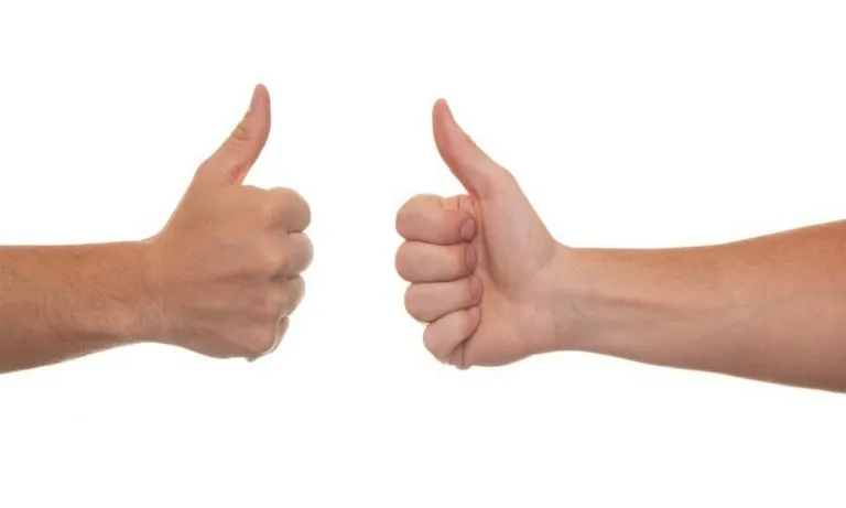 facebook like thumb
