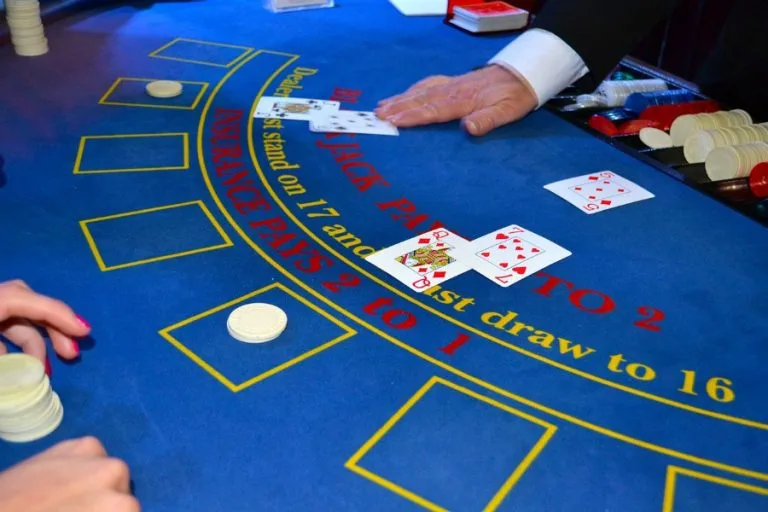 Tips in slots and blackjack
