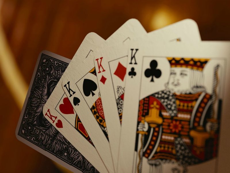 one or two hands in Blackjack