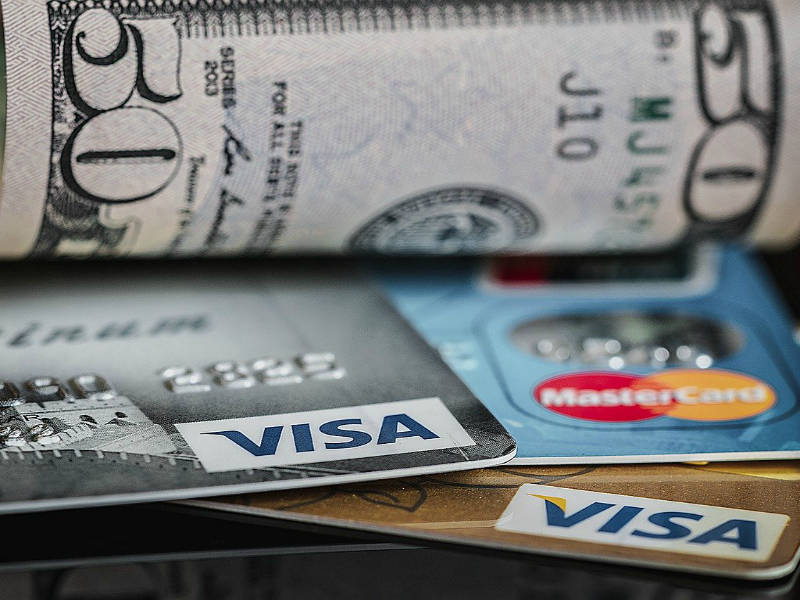 Credit card deposit