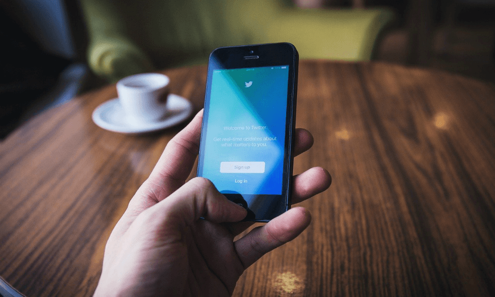 Twitter to remove the reply button