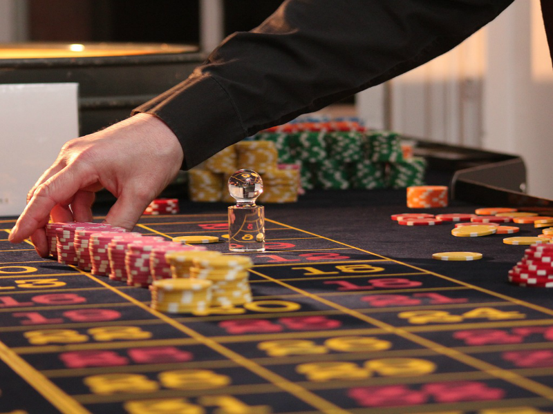 James Bond roulette